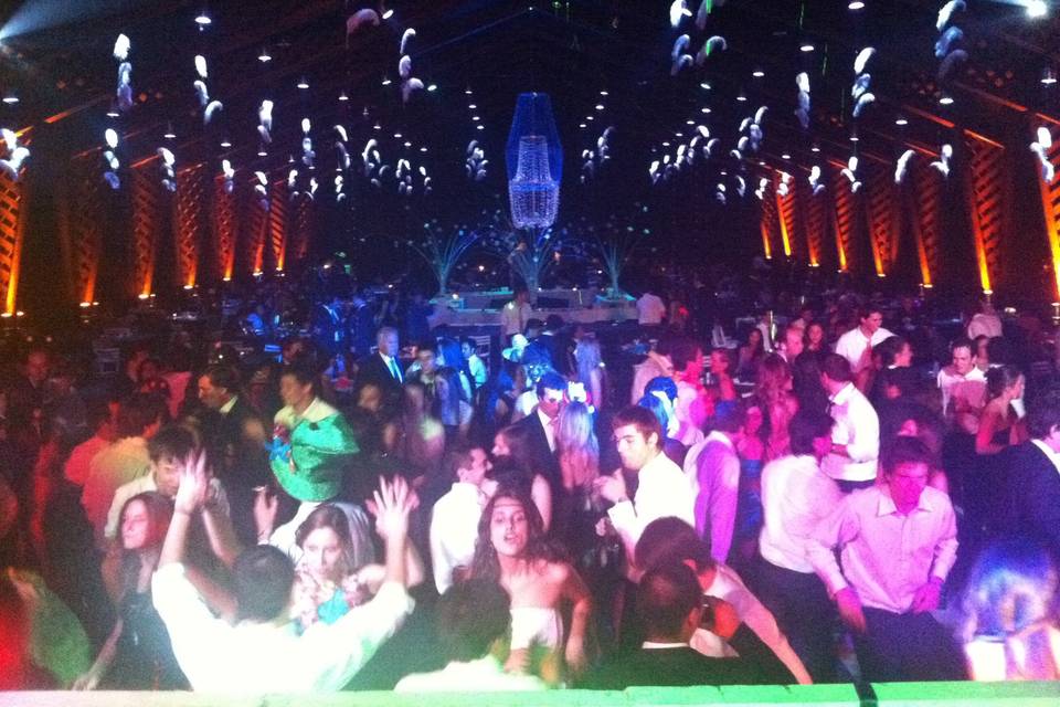 Afterhour, Música