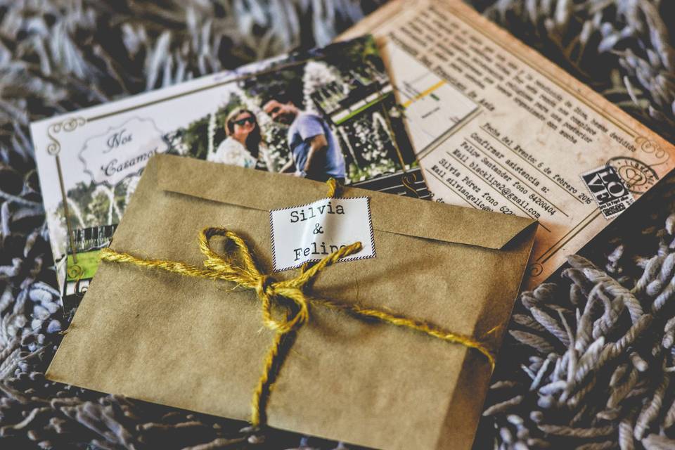 Ahoo en Papel, Invitaciones
