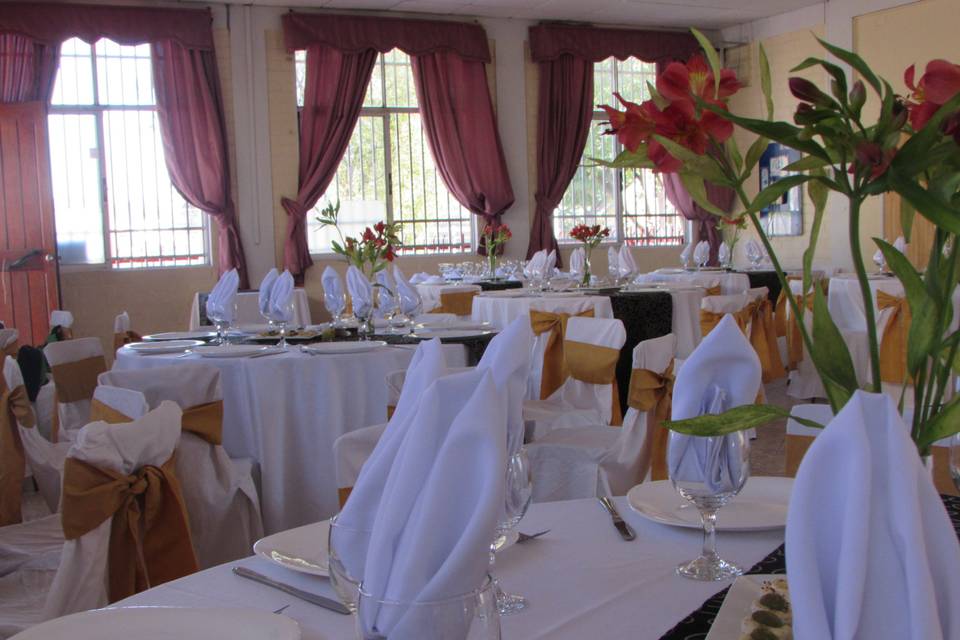 Alcuza Eventos, Banquetería