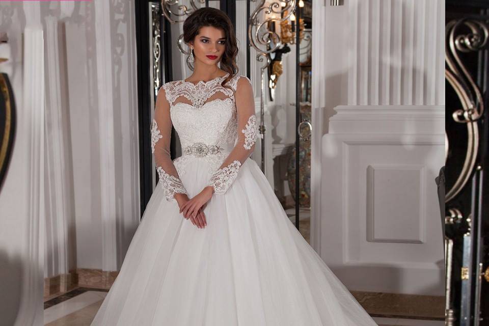 Alta Costura Calu, Tiendas de Novia