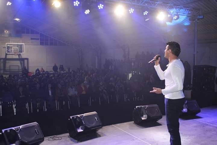 Angel Azul, Música