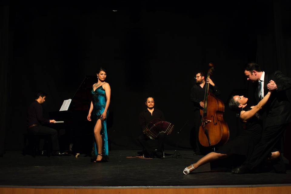 Armando Yunta, Música
