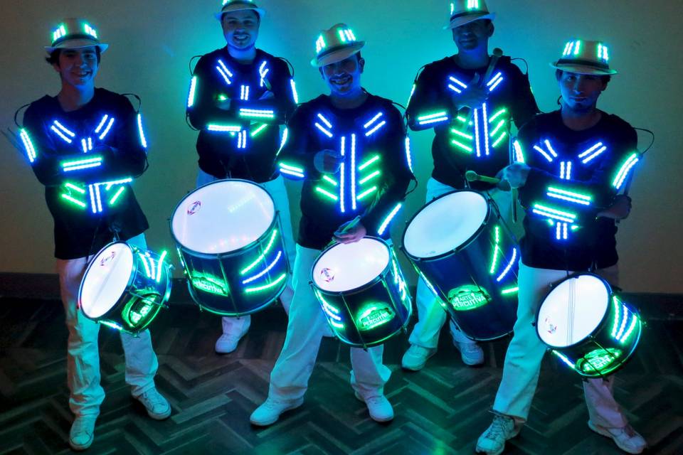 Arte Percutiva - Batucada Led