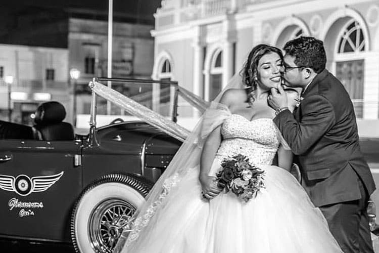 Atelier de Novias, Tiendas de Novia