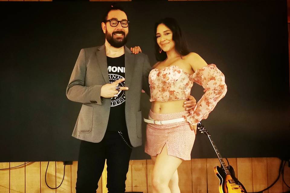 Aurapop, Música