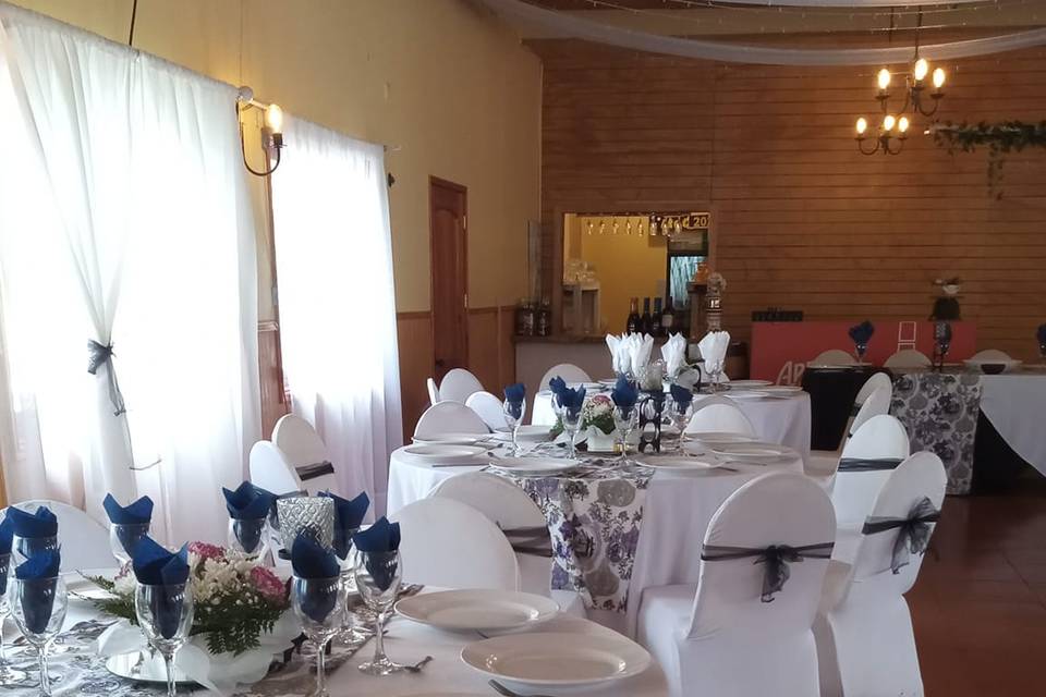 Banquetera Gurmett, Banquetería
