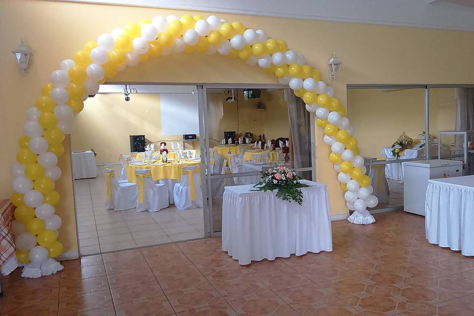 Blanquita, Centros de Eventos