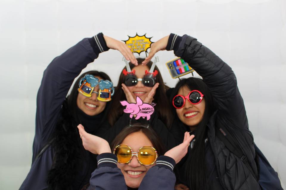 Bombi, Fotocabinas
