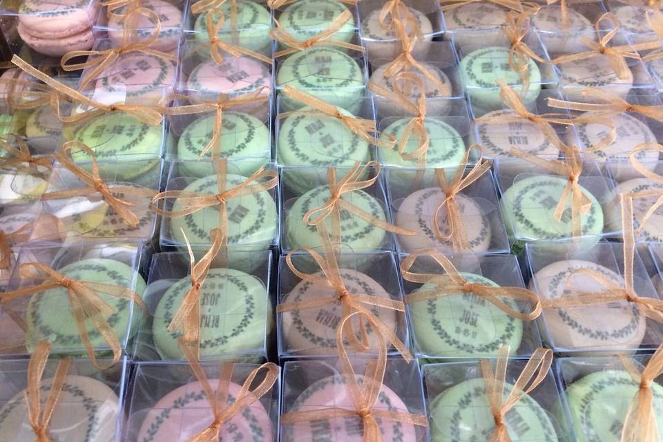 Bon Macaron, Tortas
