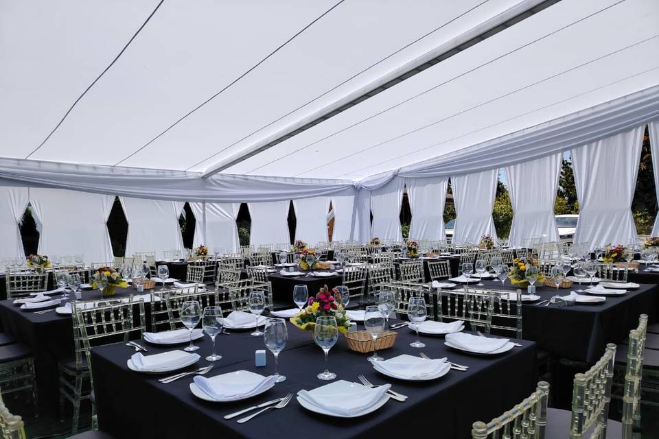 Brasas y Sabor, Banquetería