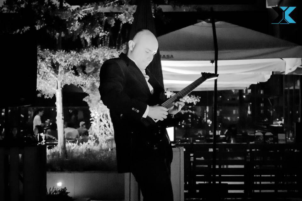 Carlo Girardello, Música