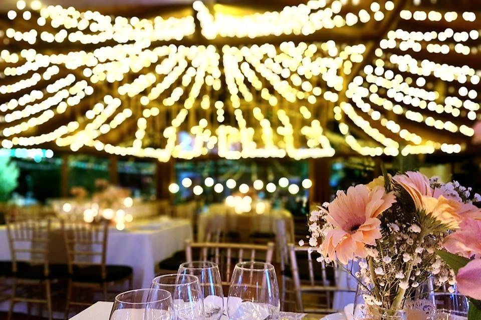 Casa Adobe, Centros de Eventos