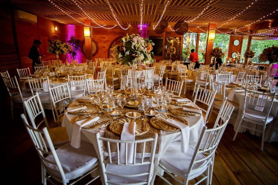 Centro Eventos Los Naranjos, Centros de Eventos