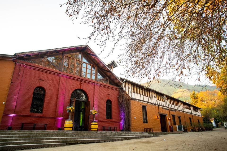 Centro Los Almendros