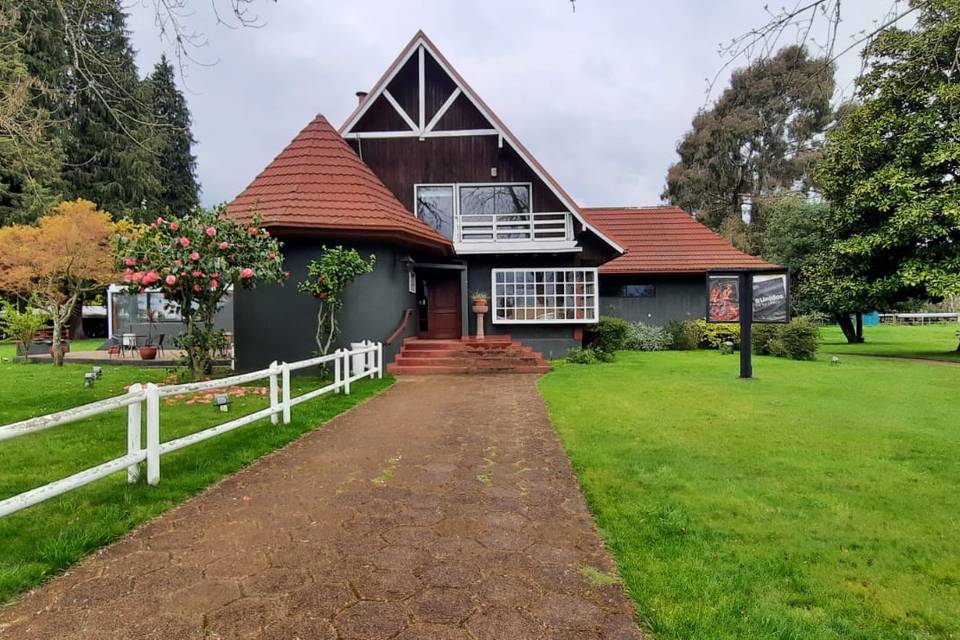 Club de Campo Osorno, Centros de Eventos