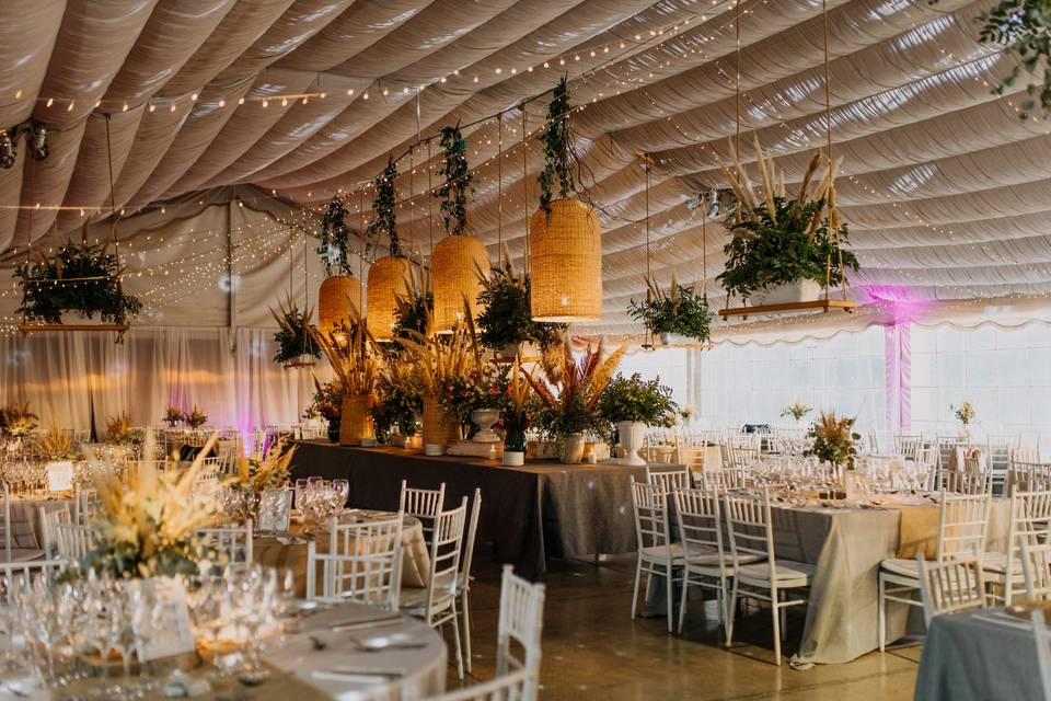 Club de Campo Pelumpén, Centros de Eventos