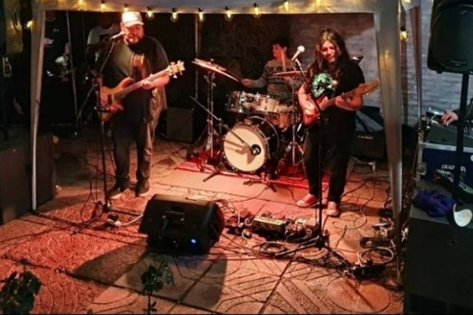 Cover Band, Música