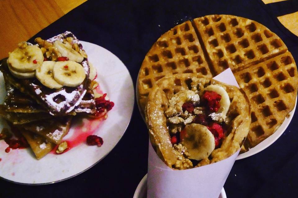 Dale Waffles, Tortas