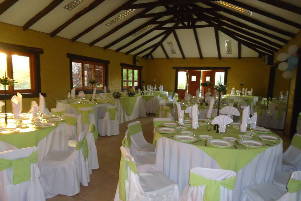 Darling Coria Banquetería