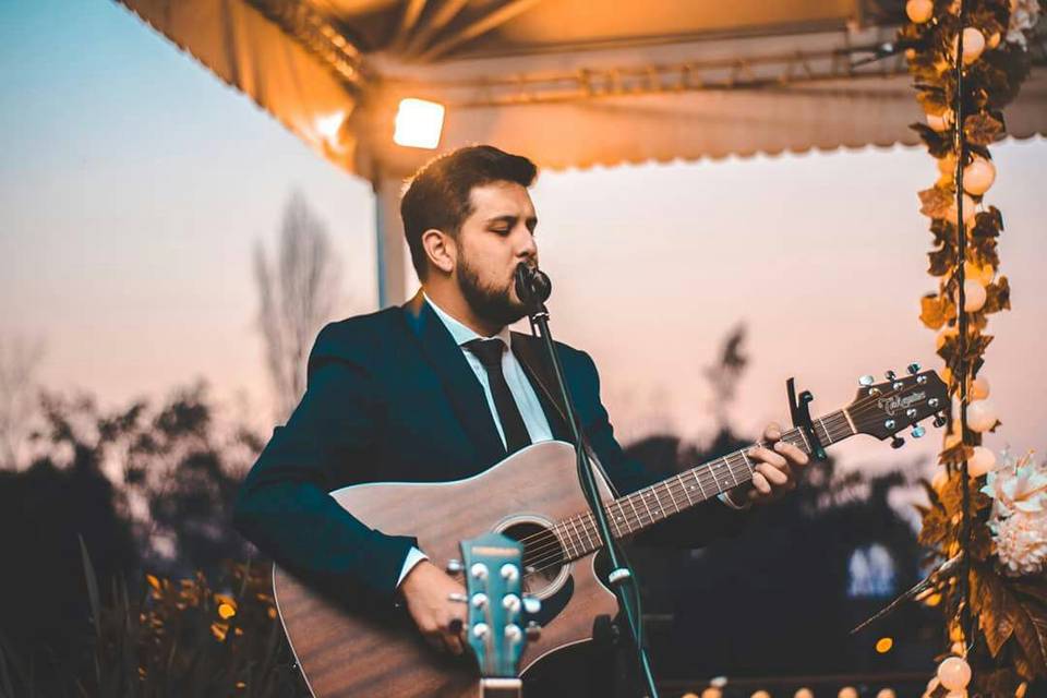 Dill Muñoz, Música