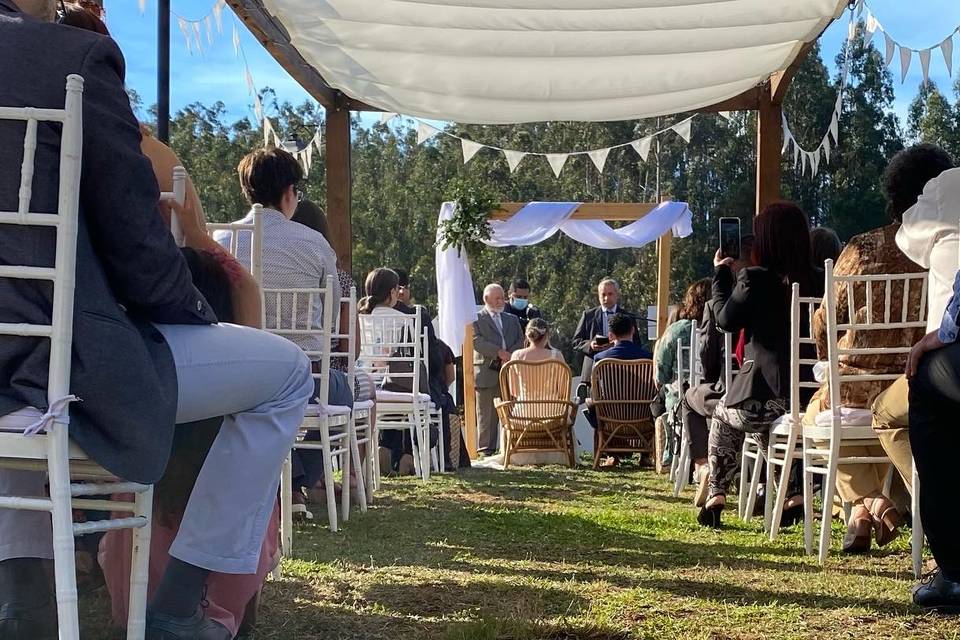 Dimitri & Aníbal, Banquetería