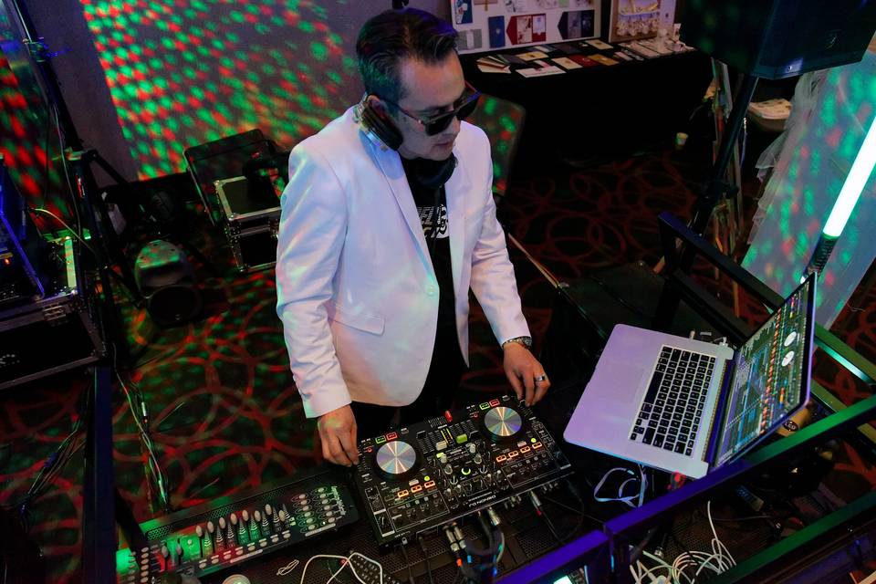 DJ Abela, Música