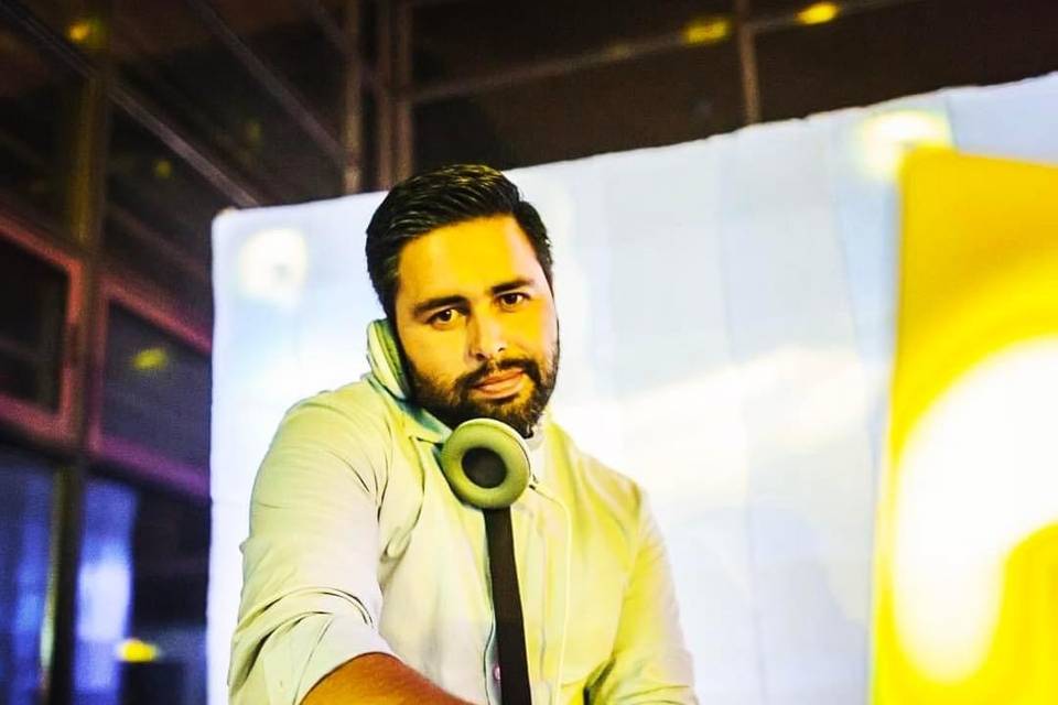 DJ Alejandro Bozzo Producciones, Música