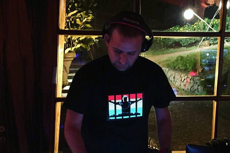 DJ Cristian Deza Espinosa, Música