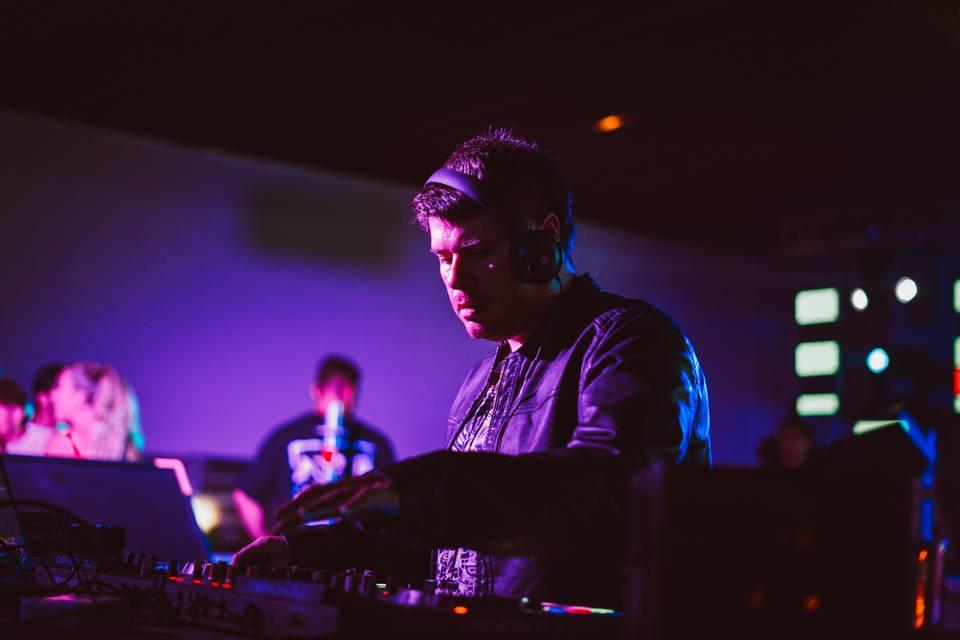 DJ Hugo Lavanderos, Música