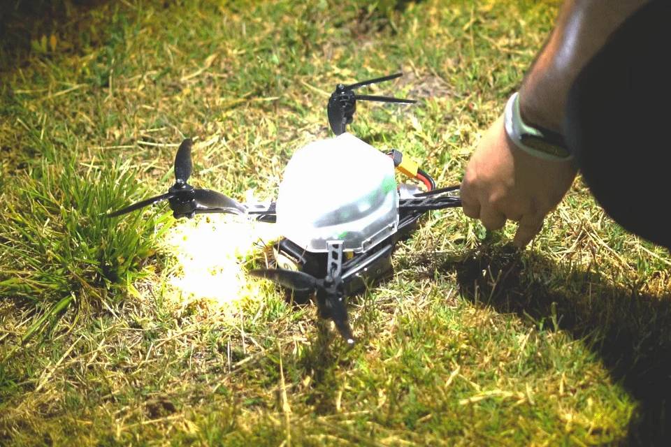 Drone Lab & Robotics, Animación