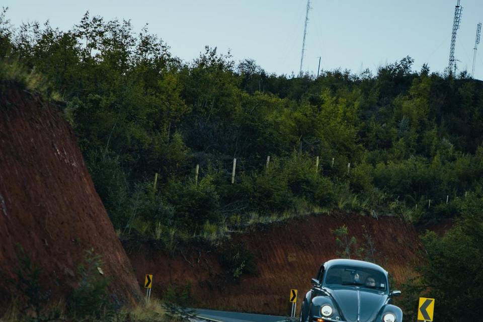 El Clásico del Pueblo, Autos