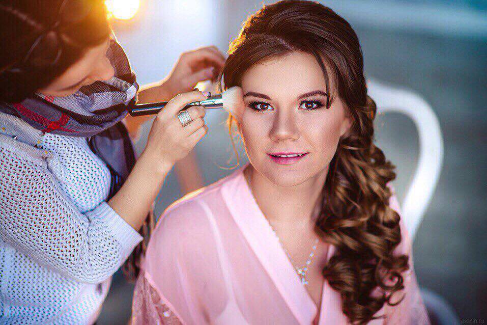 Elena Lelina Beauty Artist, Belleza