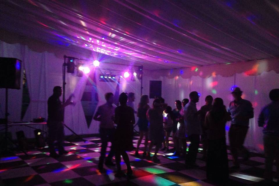 Englobo Produce, Música