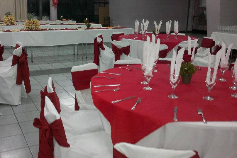 Entre Amigos Banquetería, Banquetería