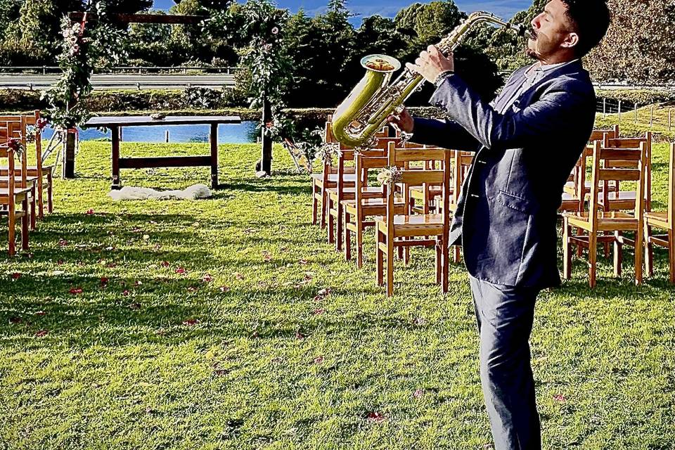 Esteban Rivera - Saxofonista, Música
