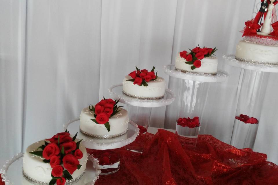 Fábrica de Tortas Tacrisni, Tortas