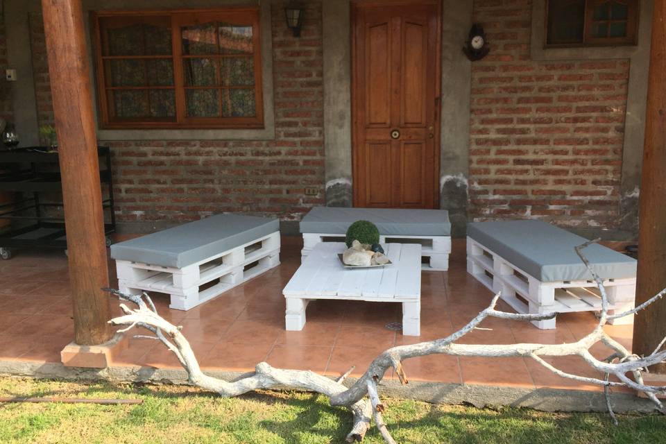 Gopalett, Decoración