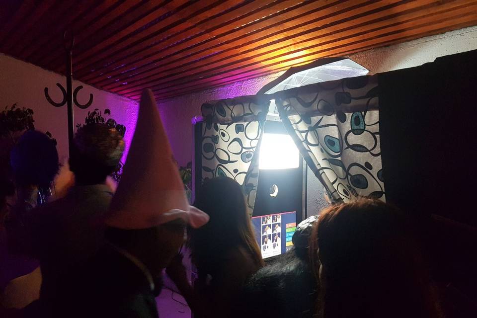 Happy Selfie 2.0, Fotocabinas