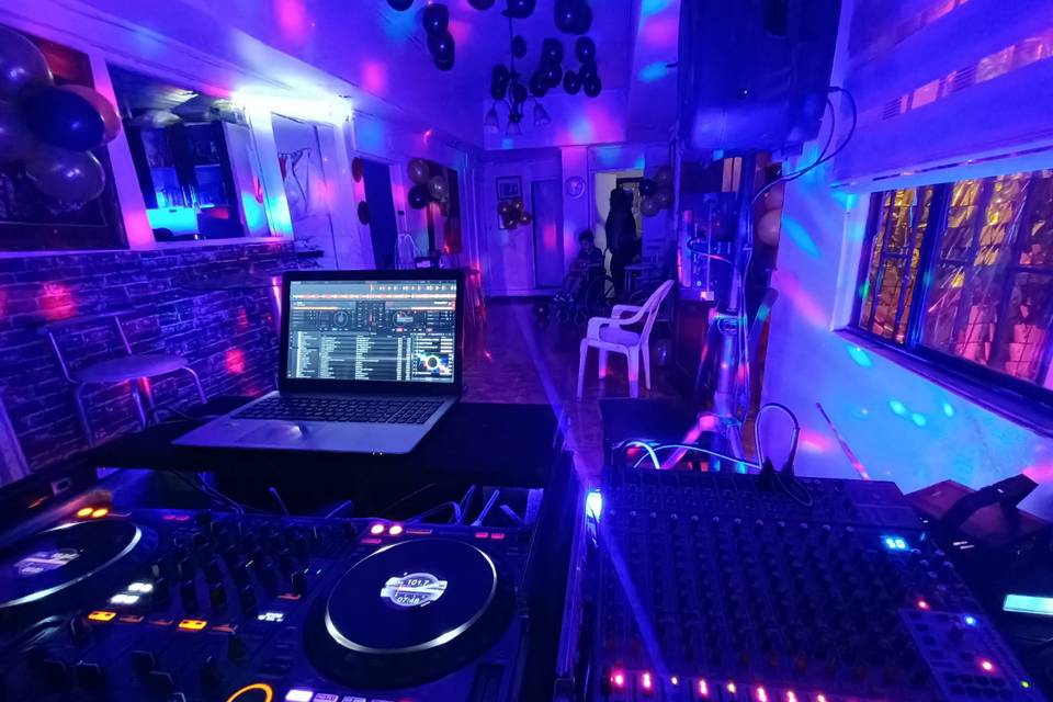 Infinity Eventos, Música