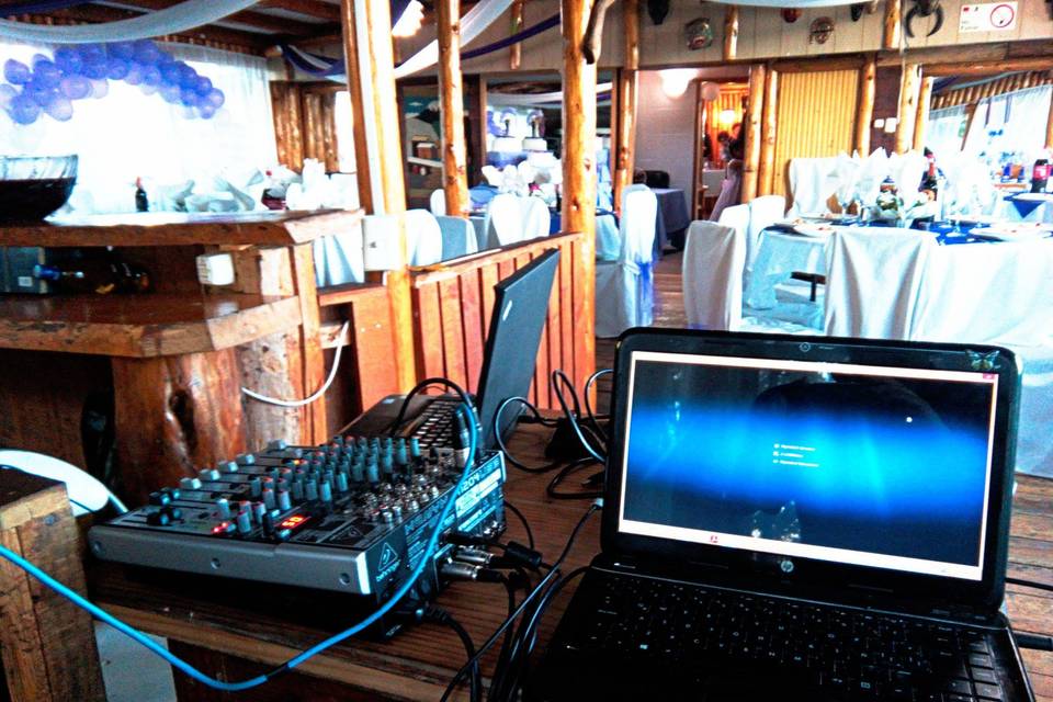 JC Audio, Música
