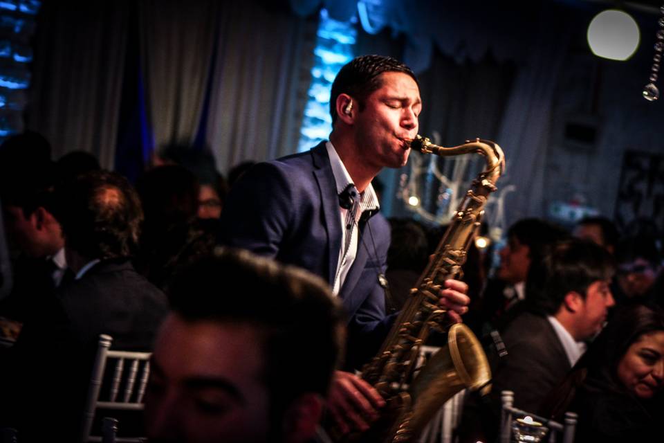José Arratia Saxofonista, Música