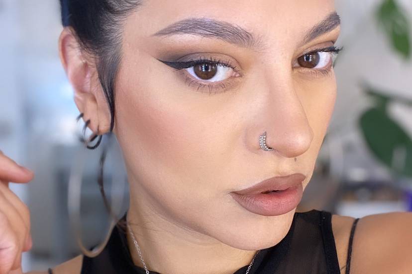 Kamila Melo, Belleza