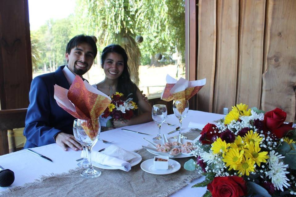 La Buena Mesa, Centros de Eventos