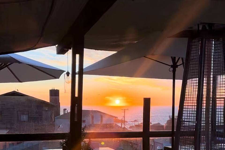 La Caleta, Centros de Eventos