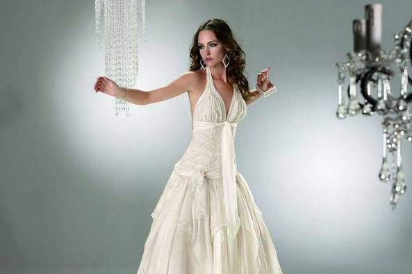 La Fábrica de Vestidos, Tiendas de Novia