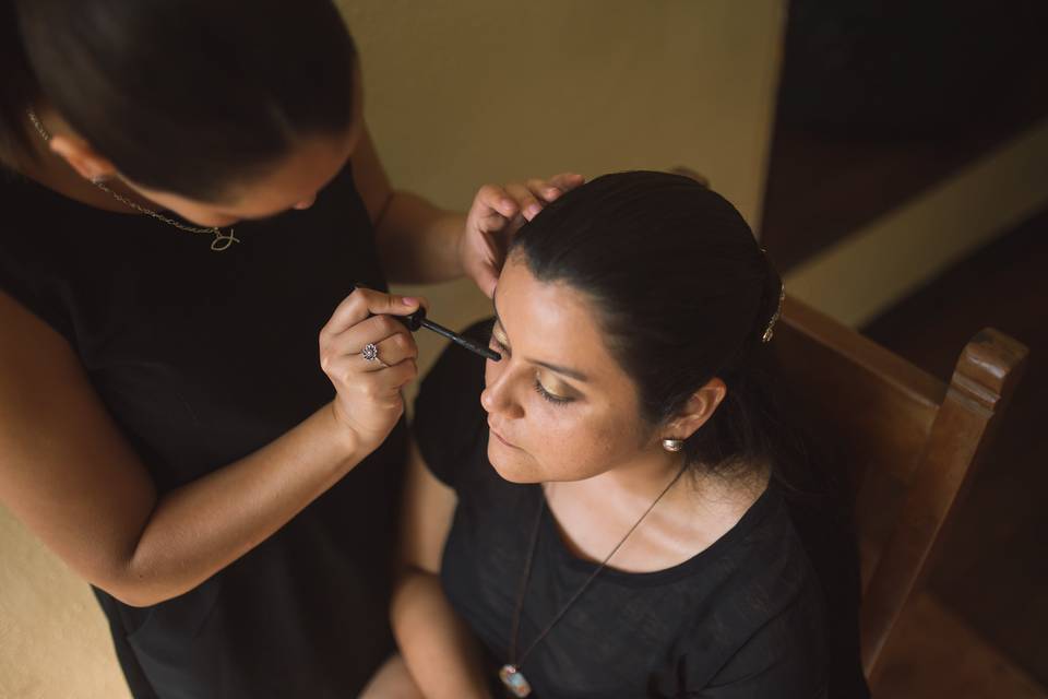 Linda Locura, Belleza