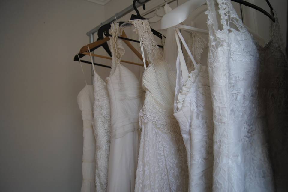 Llena de Gracia Novias, Tiendas de Novia