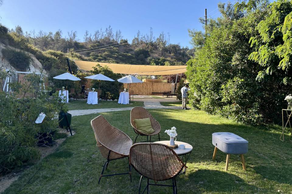 Lomas del Bosque, Centros de Eventos