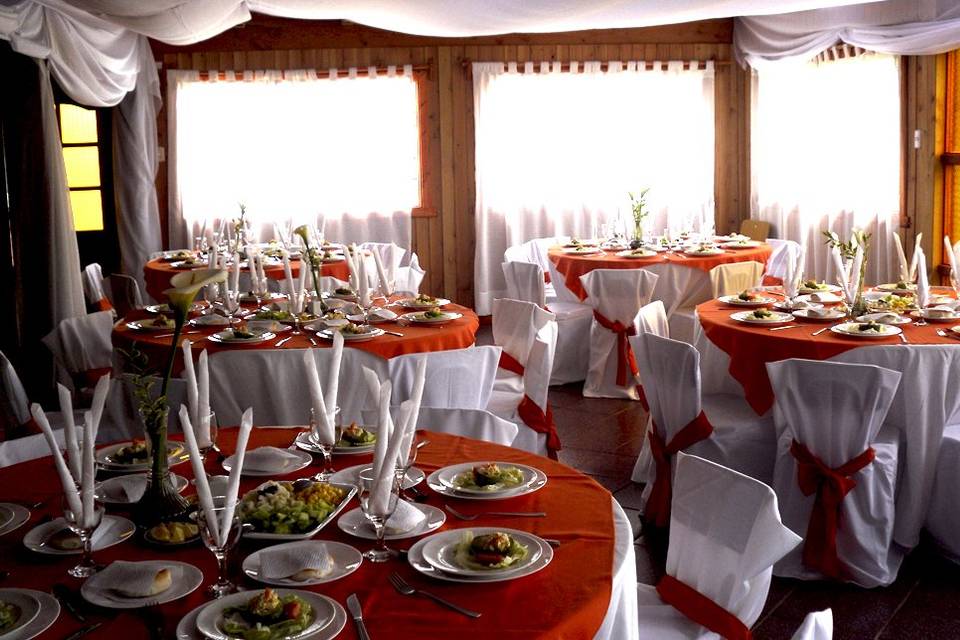 Los Aromos Centro de Eventos, Centros de Eventos