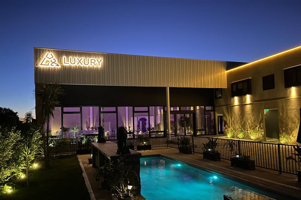 Luxury, Centros de Eventos